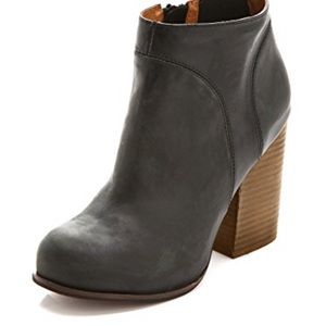 Jeffrey Campbell Hanger Bootie Black size 10